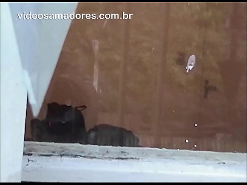 ❤️ Azğın kişi sevgilisini başqa oğlanla izləyir, cütlüyü narahat etmədən sikişmə videosu çəkir ️❌ Sikiş videosu bizdə ﹏