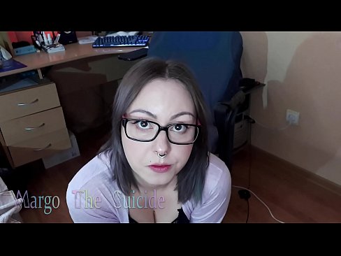 ❤️ Eynəkli Seksual Qız Kamerada Dildosunu Dərindən Əyir ️❌ Sikiş videosu bizdə ﹏